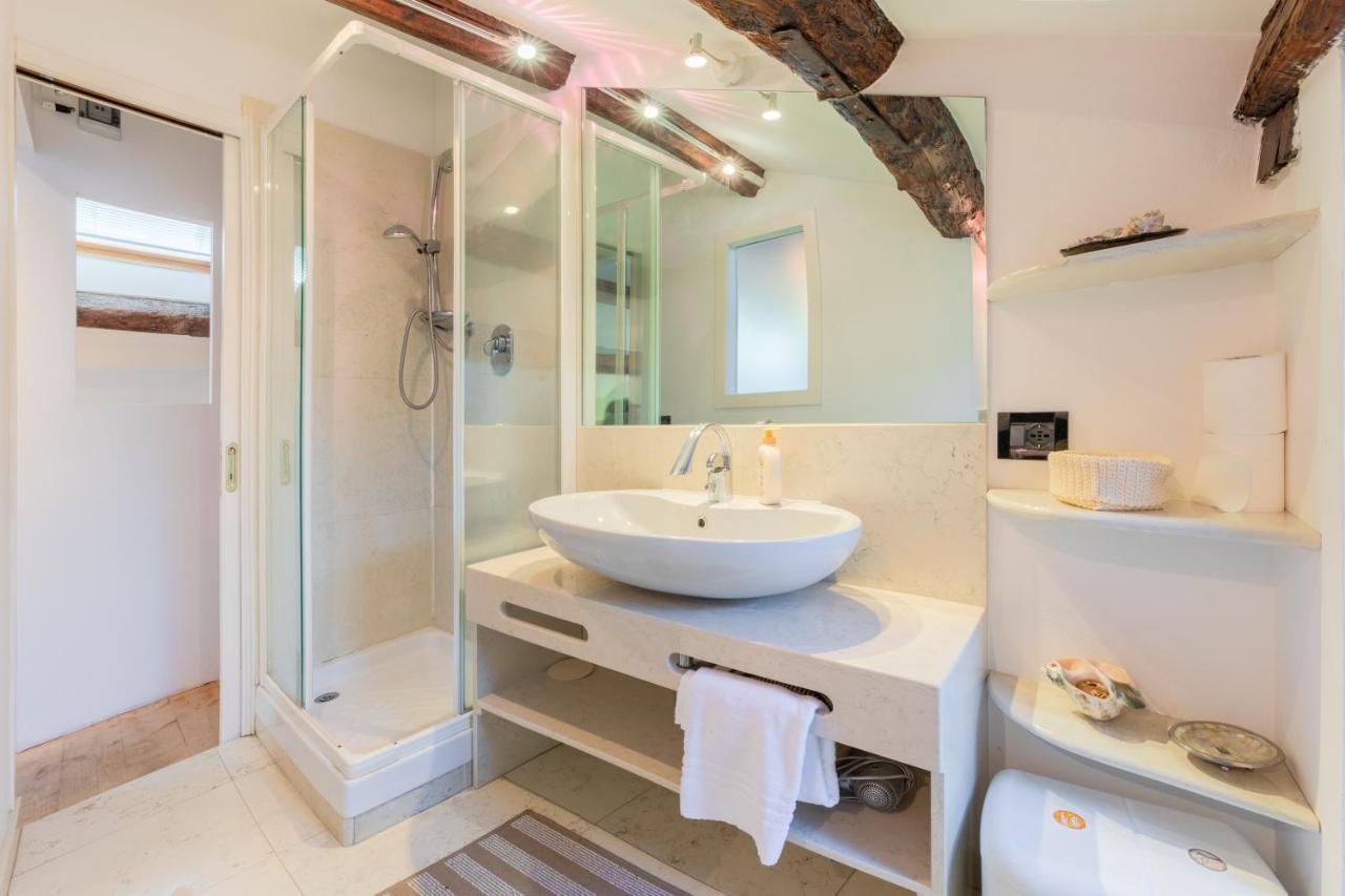 Venice Lovely Apartment ภายนอก รูปภาพ